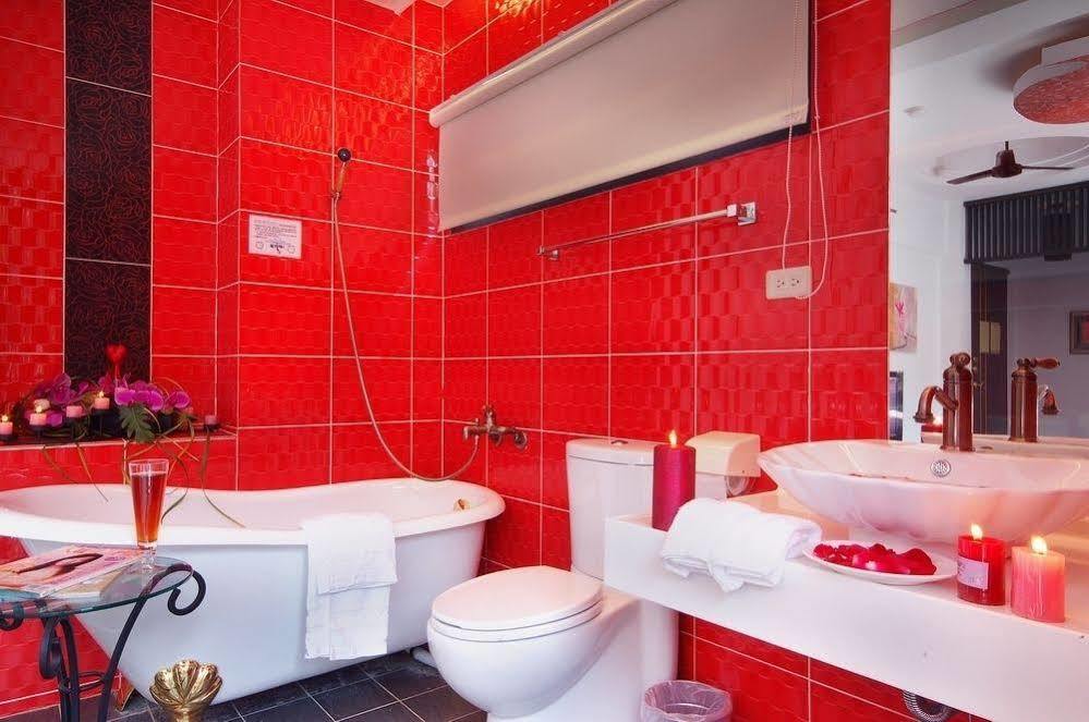 Full House Bed And Breakfast Nantou Bagian luar foto